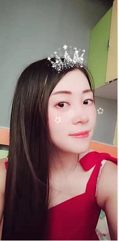 身材性感小云朵